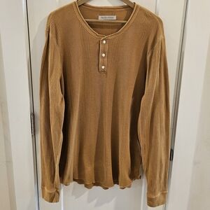 Outerknown Men's Long-Sleeve Waffle Henley in Mustard